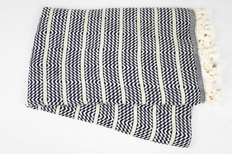 %100 Original Turkish Cotton Towels - Navy Gray Zigzag